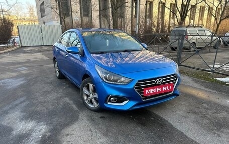 Hyundai Solaris II рестайлинг, 2017 год, 900 000 рублей, 4 фотография