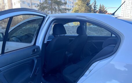 Skoda Octavia, 2011 год, 680 000 рублей, 10 фотография