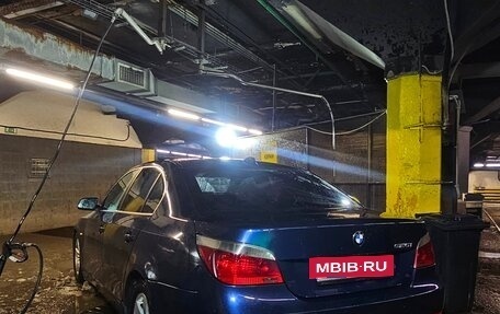 BMW 5 серия, 2005 год, 950 000 рублей, 4 фотография