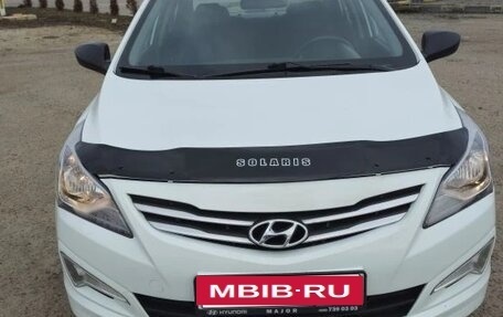 Hyundai Solaris II рестайлинг, 2016 год, 820 000 рублей, 3 фотография