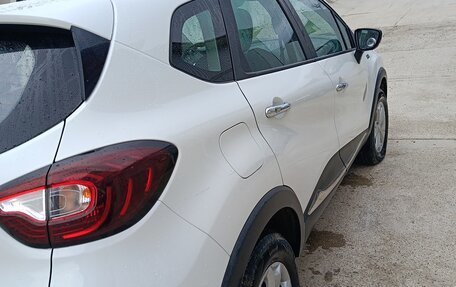 Renault Kaptur I рестайлинг, 2019 год, 1 200 000 рублей, 2 фотография