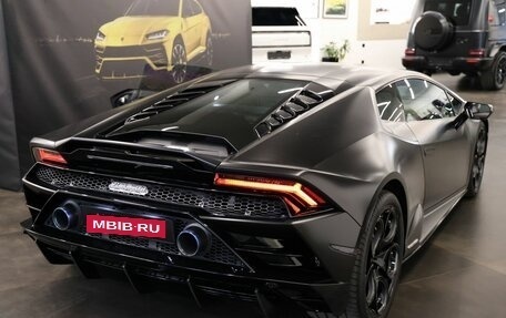 Lamborghini Huracán, 2020 год, 24 900 000 рублей, 5 фотография