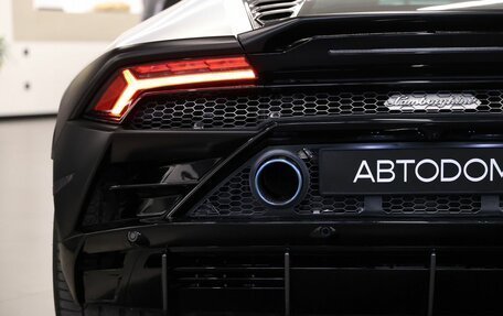 Lamborghini Huracán, 2020 год, 24 900 000 рублей, 15 фотография