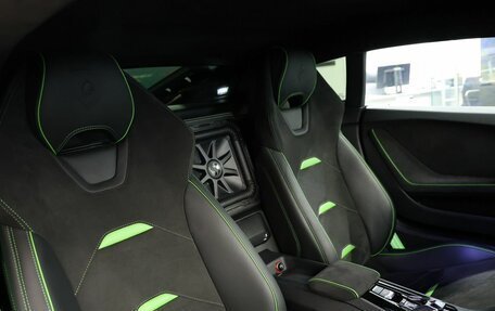 Lamborghini Huracán, 2020 год, 24 900 000 рублей, 37 фотография