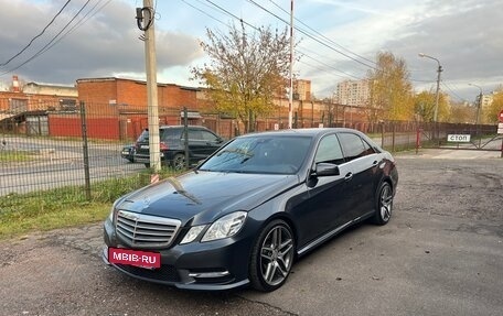 Mercedes-Benz E-Класс, 2012 год, 1 850 000 рублей, 32 фотография