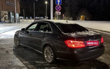 Mercedes-Benz E-Класс, 2012 год, 1 850 000 рублей, 35 фотография