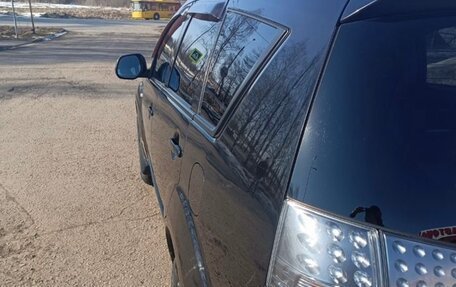 Mitsubishi Outlander III рестайлинг 3, 2007 год, 800 000 рублей, 3 фотография