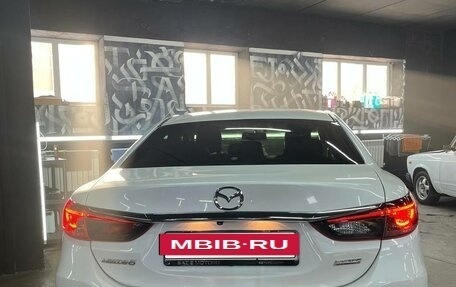 Mazda 6, 2018 год, 2 400 000 рублей, 3 фотография