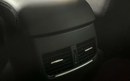 Mazda 6, 2018 год, 2 400 000 рублей, 18 фотография