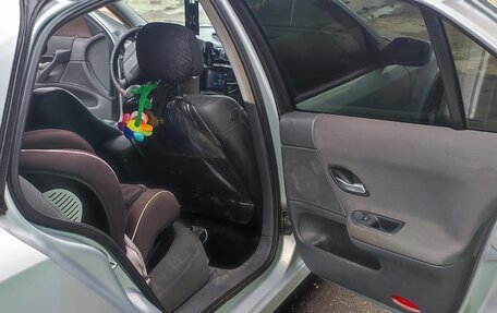 Renault Laguna II, 2004 год, 290 000 рублей, 9 фотография