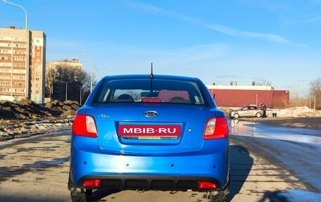 KIA Rio II, 2011 год, 650 000 рублей, 4 фотография