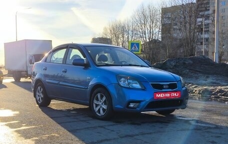 KIA Rio II, 2011 год, 650 000 рублей, 16 фотография