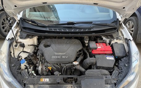 Hyundai Elantra V, 2013 год, 1 140 000 рублей, 17 фотография