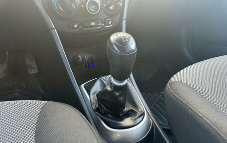 Hyundai Solaris II рестайлинг, 2011 год, 629 000 рублей, 16 фотография