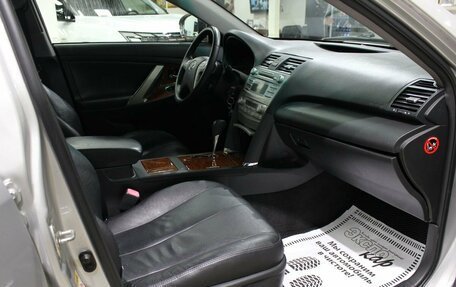 Toyota Camry, 2009 год, 1 090 000 рублей, 9 фотография