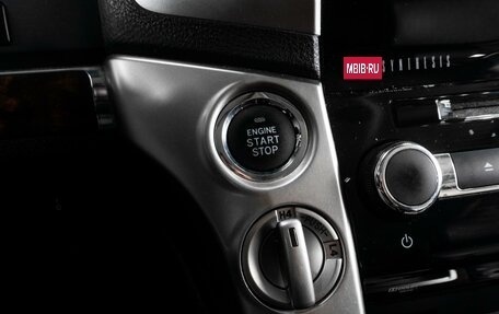 Toyota Land Cruiser 200, 2013 год, 4 769 000 рублей, 18 фотография