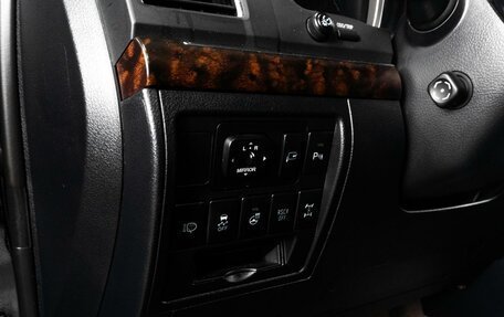 Toyota Land Cruiser 200, 2013 год, 4 769 000 рублей, 21 фотография