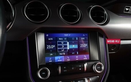 Ford Mustang VI рестайлинг, 2020 год, 3 299 000 рублей, 12 фотография