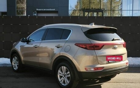 KIA Sportage IV рестайлинг, 2017 год, 2 050 000 рублей, 9 фотография