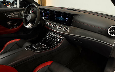 Mercedes-Benz E-Класс AMG, 2021 год, 6 800 000 рублей, 12 фотография