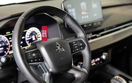 Mitsubishi Outlander, 2023 год, 4 249 000 рублей, 9 фотография