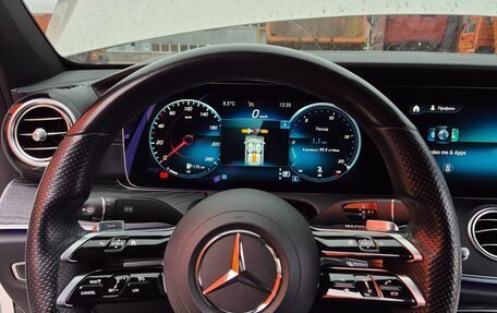 Mercedes-Benz E-Класс, 2022 год, 4 420 000 рублей, 25 фотография