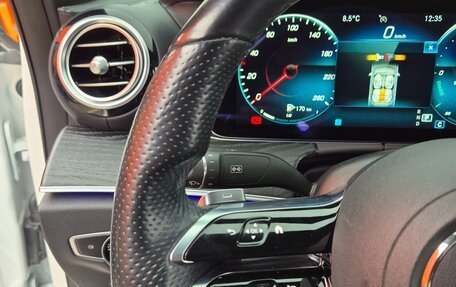 Mercedes-Benz E-Класс, 2022 год, 4 420 000 рублей, 24 фотография