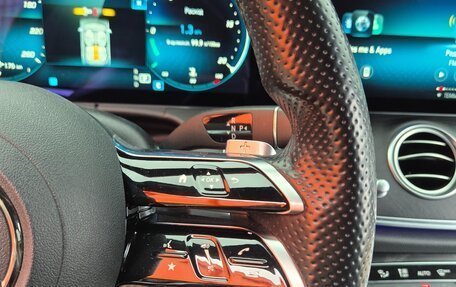 Mercedes-Benz E-Класс, 2022 год, 4 420 000 рублей, 26 фотография