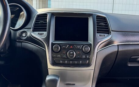 Jeep Grand Cherokee, 2018 год, 2 900 000 рублей, 11 фотография