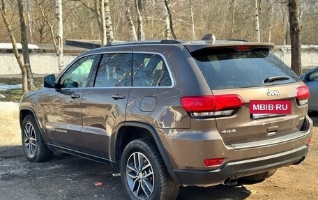 Jeep Grand Cherokee, 2018 год, 2 900 000 рублей, 7 фотография