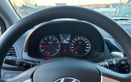 Hyundai Solaris II рестайлинг, 2013 год, 1 150 000 рублей, 16 фотография