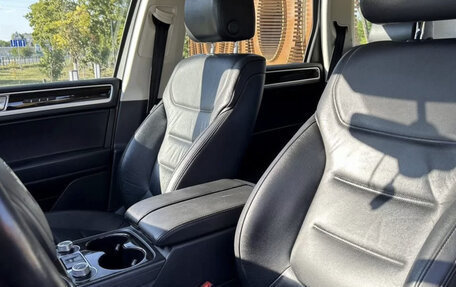 Volkswagen Touareg III, 2016 год, 3 300 000 рублей, 6 фотография