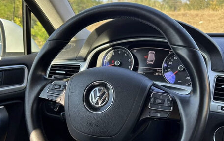 Volkswagen Touareg III, 2016 год, 3 300 000 рублей, 8 фотография