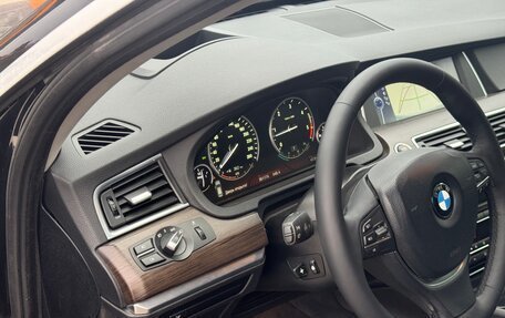 BMW 5 серия, 2011 год, 12 фотография