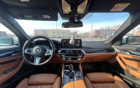 BMW 5 серия, 2022 год, 5 500 000 рублей, 8 фотография