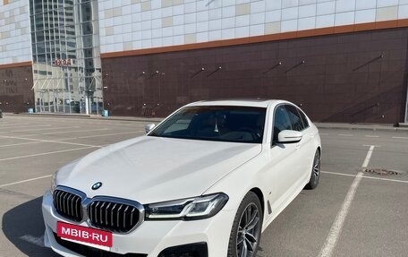 BMW 5 серия, 2022 год, 5 500 000 рублей, 2 фотография