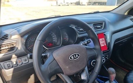 KIA Rio III рестайлинг, 2011 год, 560 000 рублей, 10 фотография