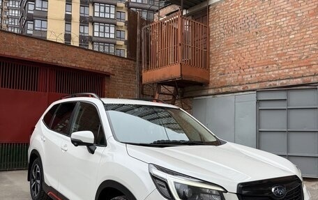 Subaru Forester, 2020 год, 3 350 000 рублей, 2 фотография