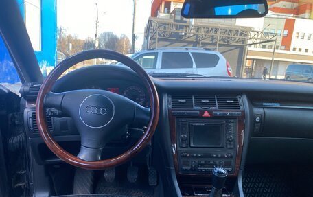 Audi A8, 1998 год, 555 555 рублей, 9 фотография