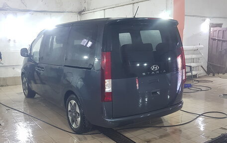 Hyundai Staria, 2021 год, 5 100 000 рублей, 5 фотография