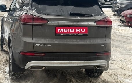 Geely Atlas, 2024 год, 2 200 000 рублей, 11 фотография