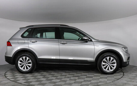 Volkswagen Tiguan II, 2020 год, 2 799 000 рублей, 4 фотография