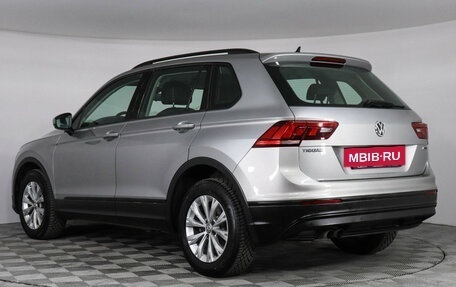 Volkswagen Tiguan II, 2020 год, 2 799 000 рублей, 7 фотография