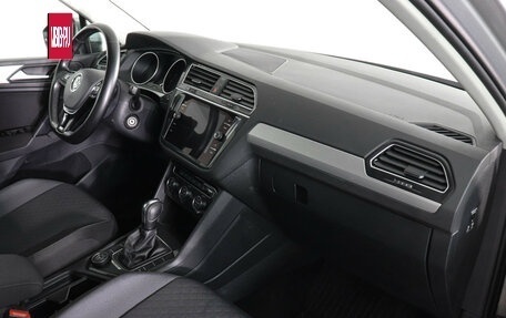 Volkswagen Tiguan II, 2020 год, 2 799 000 рублей, 10 фотография