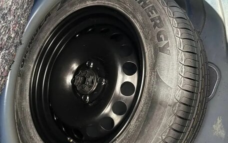 Renault Logan II, 2019 год, 995 000 рублей, 16 фотография