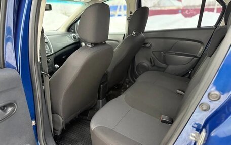 Renault Logan II, 2019 год, 995 000 рублей, 19 фотография