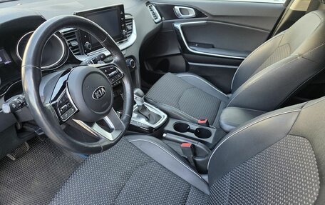 KIA cee'd III, 2020 год, 1 900 000 рублей, 9 фотография