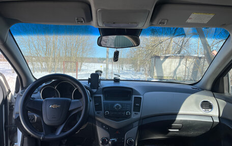 Chevrolet Cruze II, 2011 год, 600 000 рублей, 11 фотография