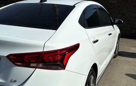 Hyundai Solaris II рестайлинг, 2017 год, 1 540 000 рублей, 14 фотография