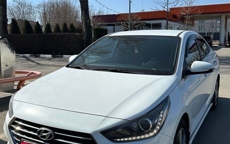 Hyundai Solaris II рестайлинг, 2017 год, 1 540 000 рублей, 3 фотография